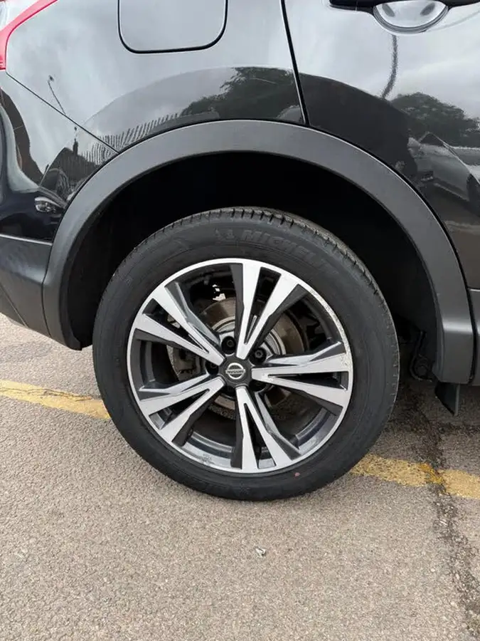 2018-nissan-qashqai-12-dig-t-n-connecta-big-9