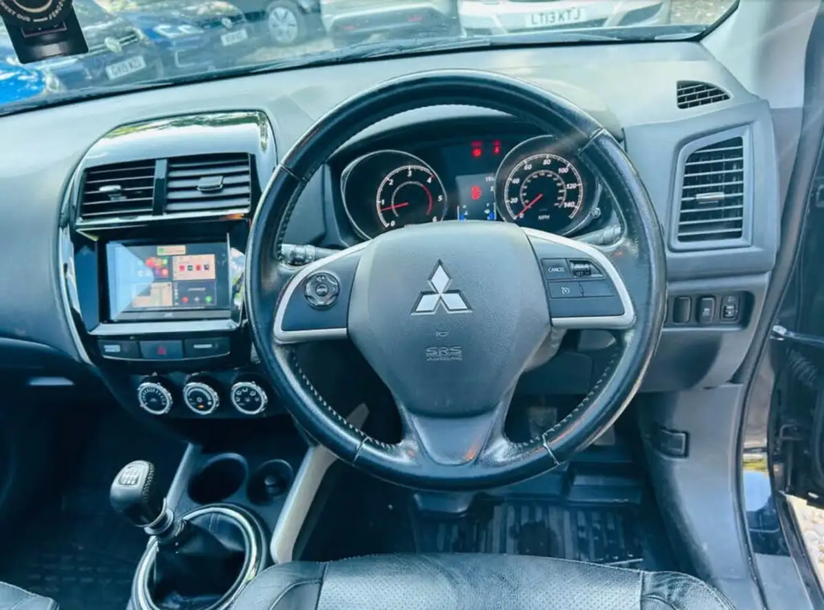 2014-mitsubishi-asx-18td-4wd-big-8