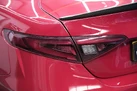 2017-alfa-romeo-giulia-20-veloce-small-25