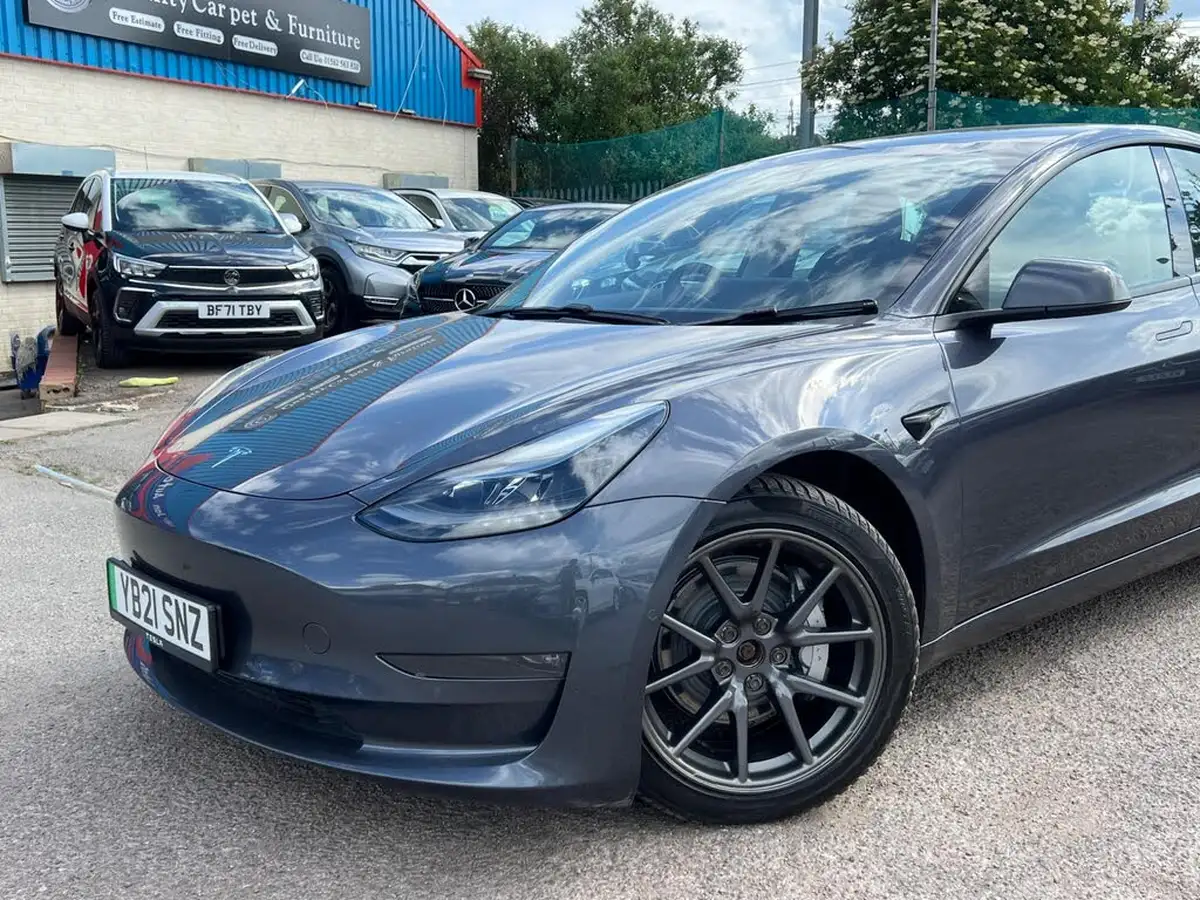 2021-tesla-model-3-e-long-range-4x4-big-41