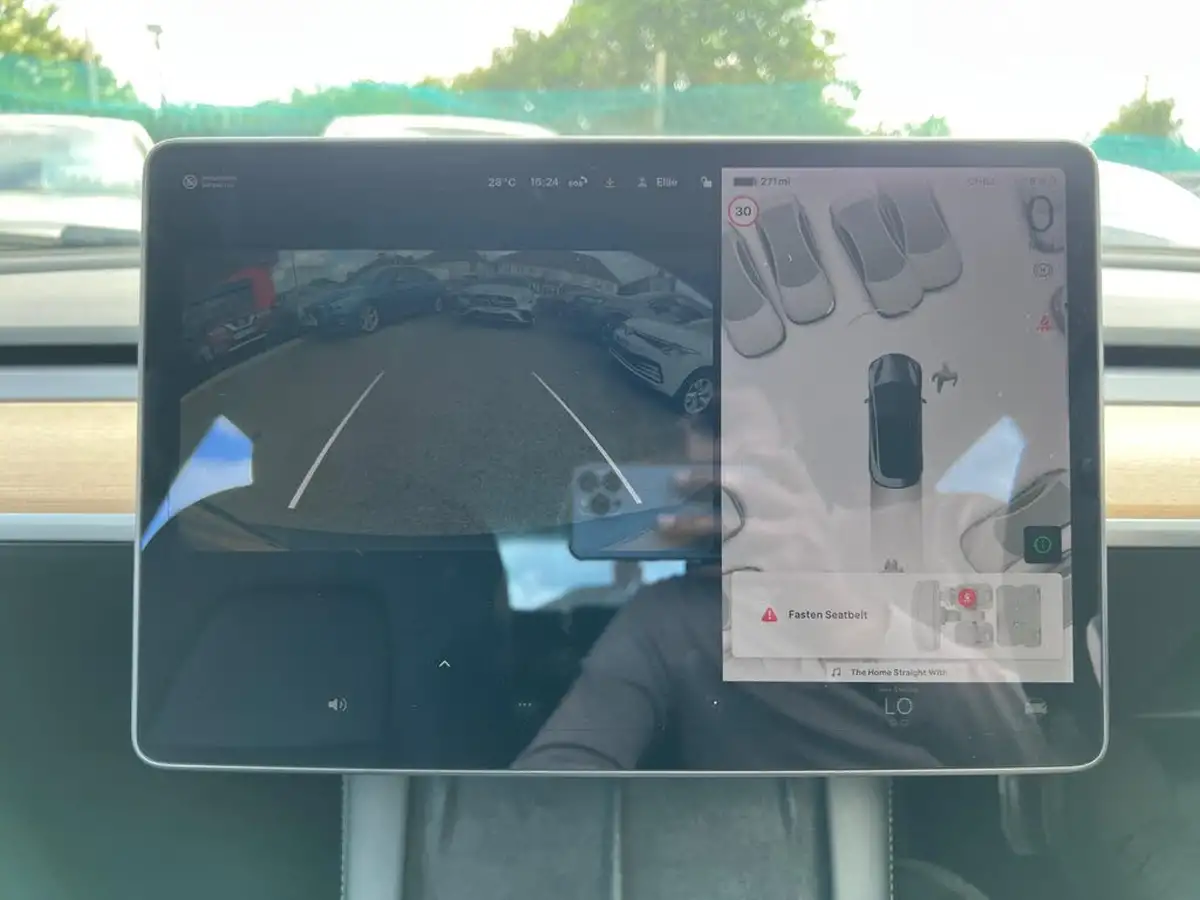 2021-tesla-model-3-e-long-range-4x4-big-17