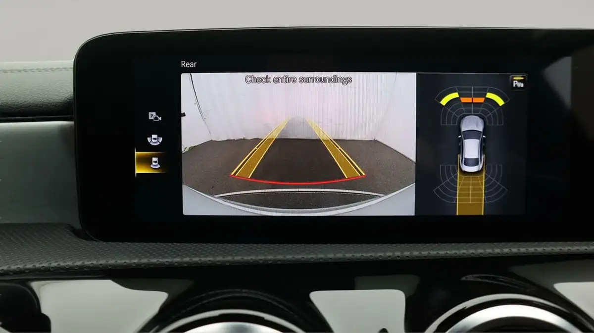 2022-mercedes-benz-cla-13-cla-200-amg-line-coupe-4d-big-25