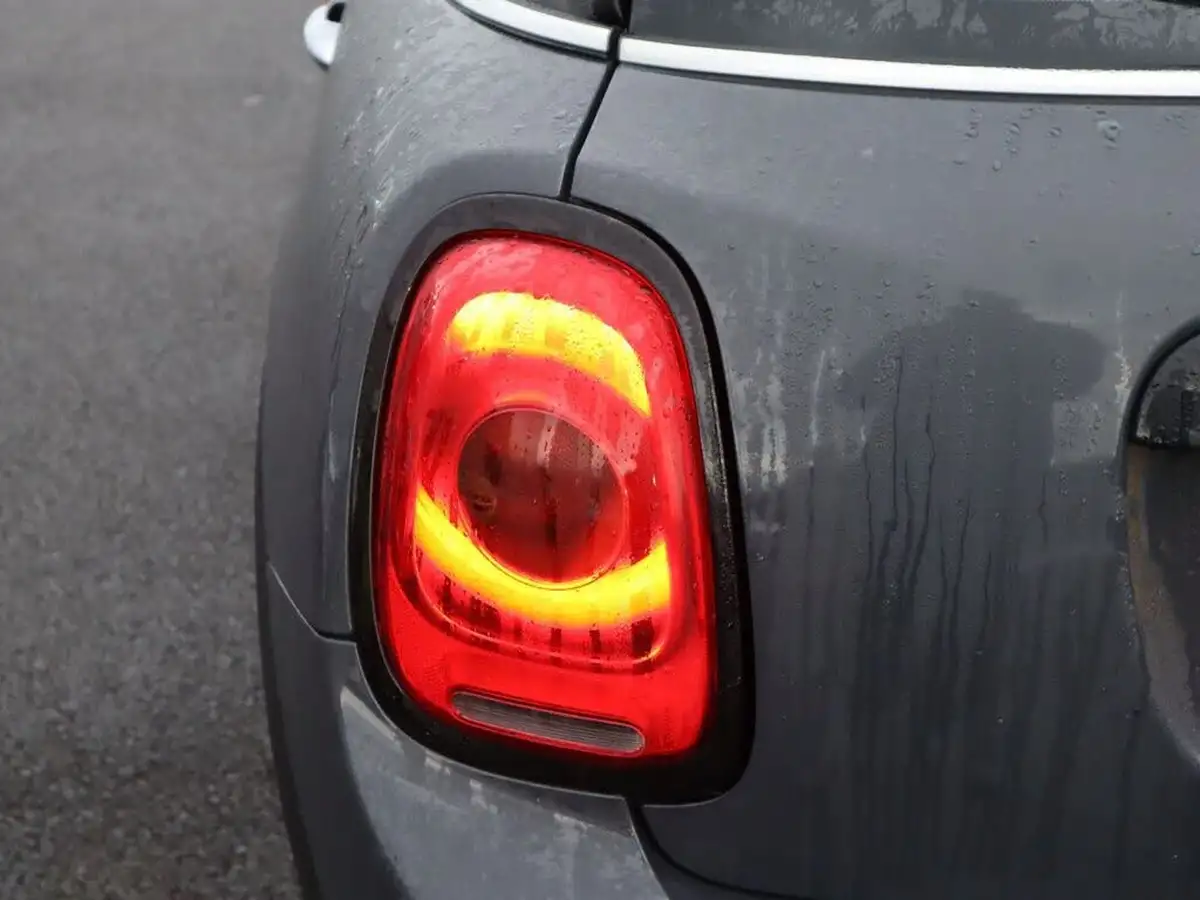2019-mini-cooper-20-cooper-s-sport-189bhp-hatchback-5d-big-20