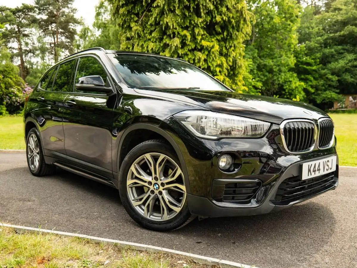 2016-bmw-x1-20td-sdrive18d-sport-ss-big-15