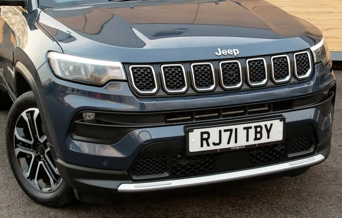 2021-jeep-compass-13-gse-limited-big-13