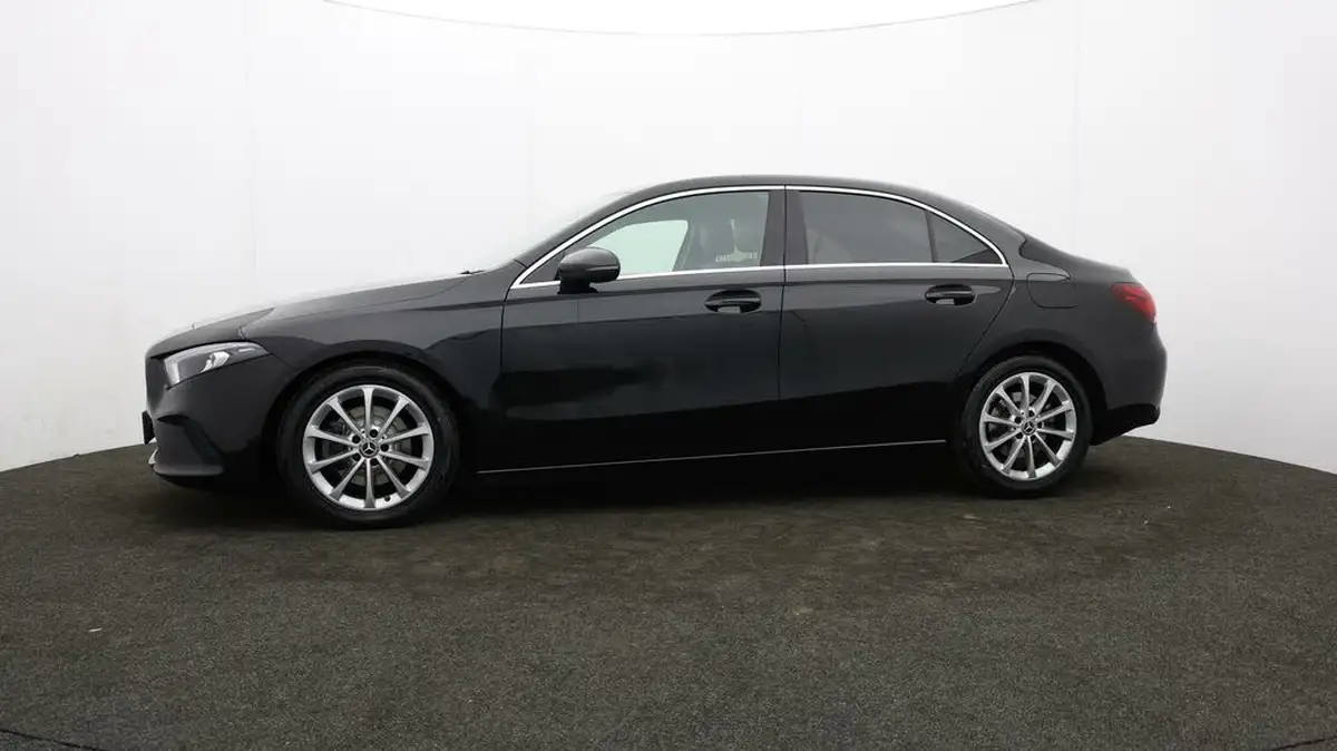 2020-mercedes-benz-a-class-13-a200-sport-saloon-4d-7g-dct-big-67