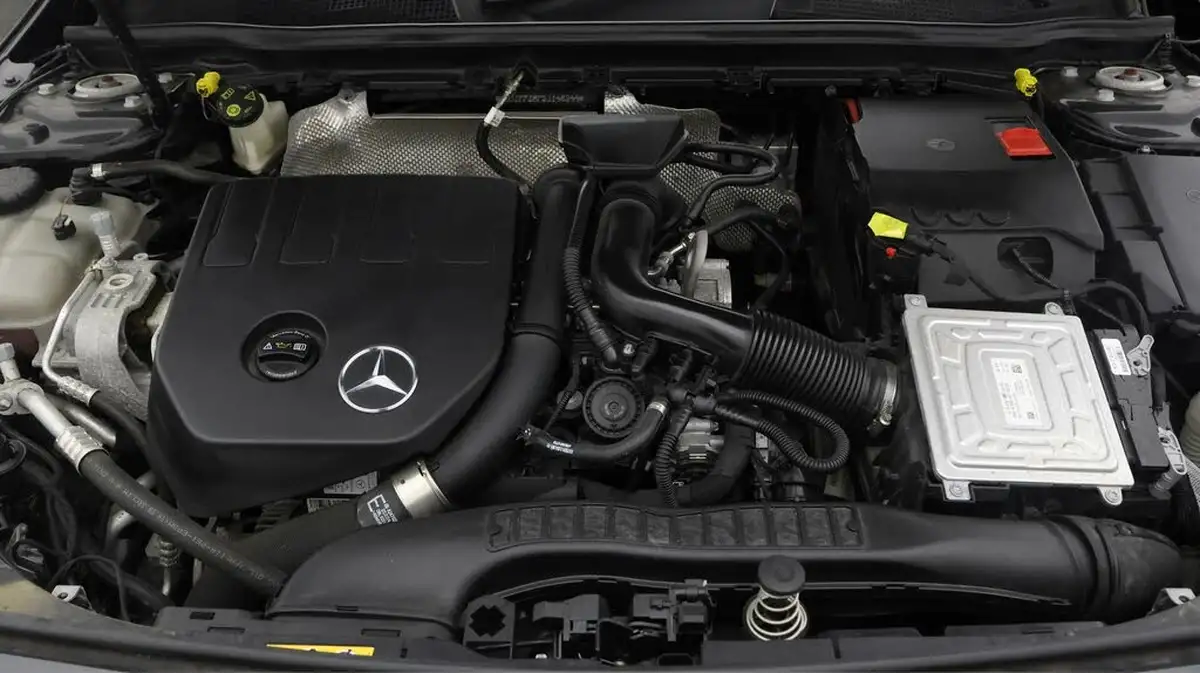 2020-mercedes-benz-a-class-13-a200-sport-saloon-4d-7g-dct-big-19