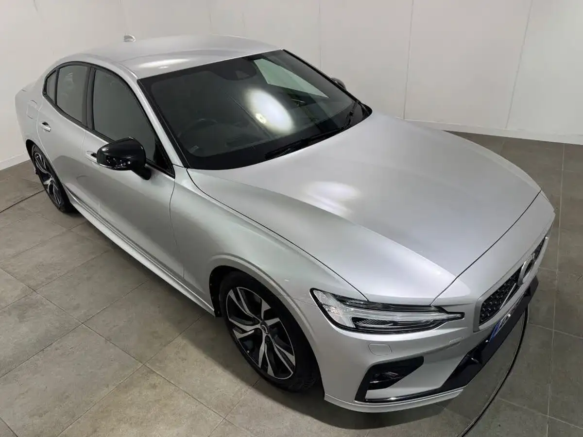 2019-volvo-s60-20-t5-r-design-plus-big-42