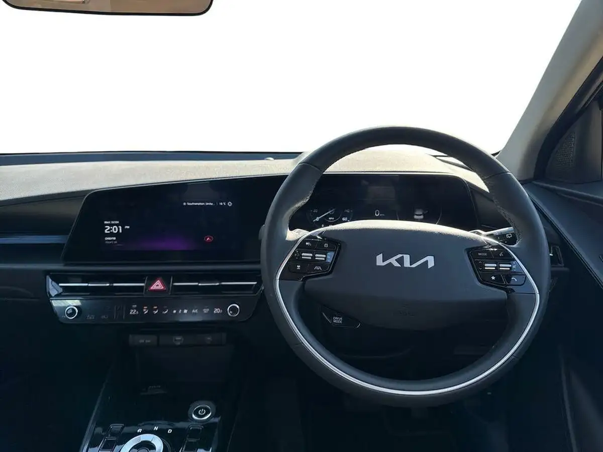 2024-kia-niro-ev-e-2-big-12