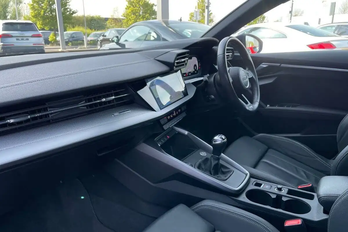 2021-audi-a3-20-30-tdi-s-line-sportback-5d-big-27