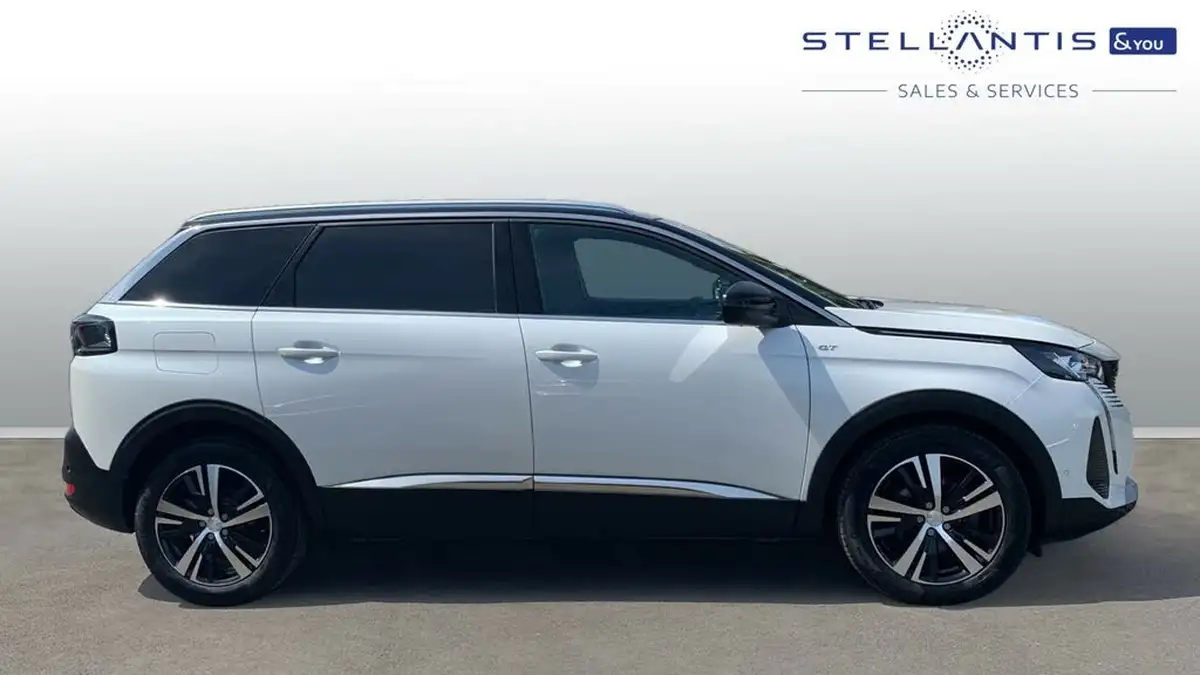 2024-peugeot-5008-suv-15-bluehdi-gt-130ps-big-1