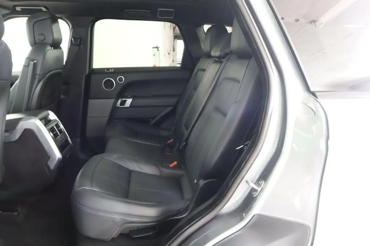 2020-land-rover-range-rover-sport-20-p400e-hse-dynamic-big-12