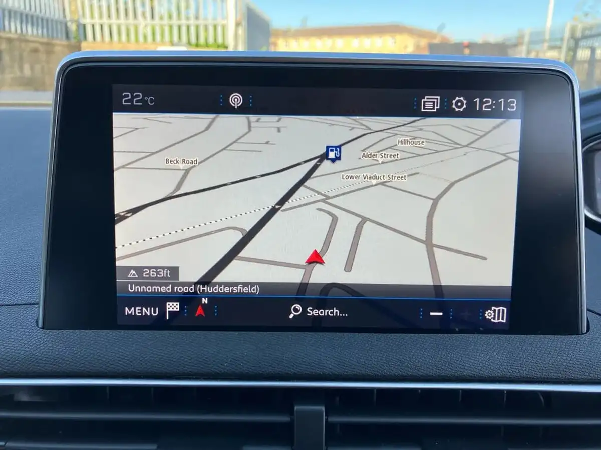 2020-peugeot-5008-suv-12-puretech-allure-big-12
