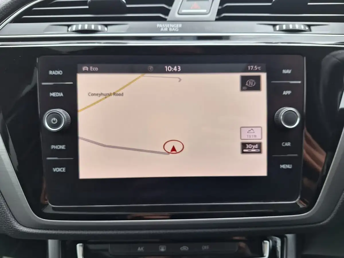 2018-volkswagen-touran-16tdi-se-family-big-39