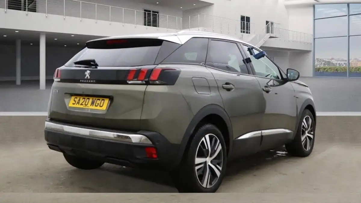 2020-peugeot-3008-suv-12-puretech-allure-big-3