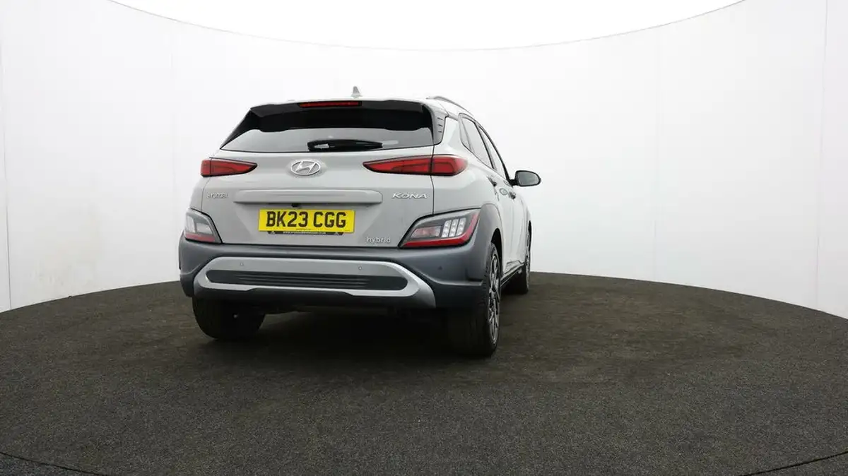 2023-hyundai-kona-16-gdi-premium-big-67