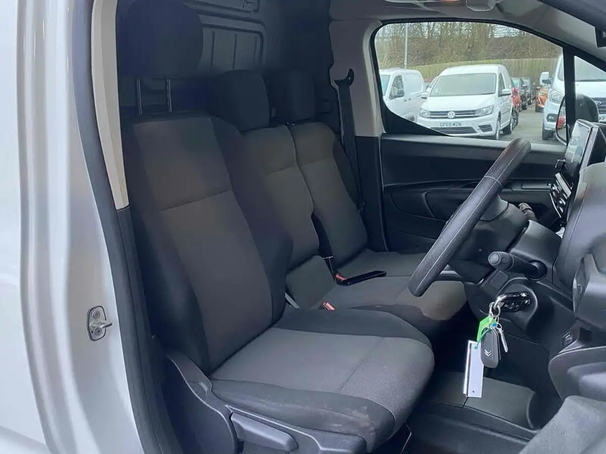 2020-citroen-berlingo-15bluehdi-1000-driver-100pseu6dt-e-ss-panel-driver-1499cc-big-26