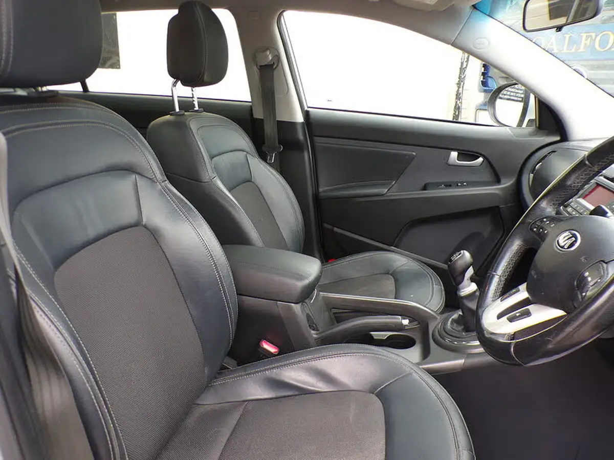 2013-kia-sportage-17td-2-big-13