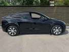 2022-tesla-model-y-e-long-range-small-7
