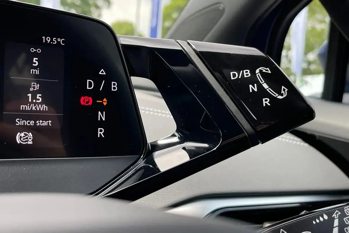 2024-volkswagen-id4-e-life-big-28