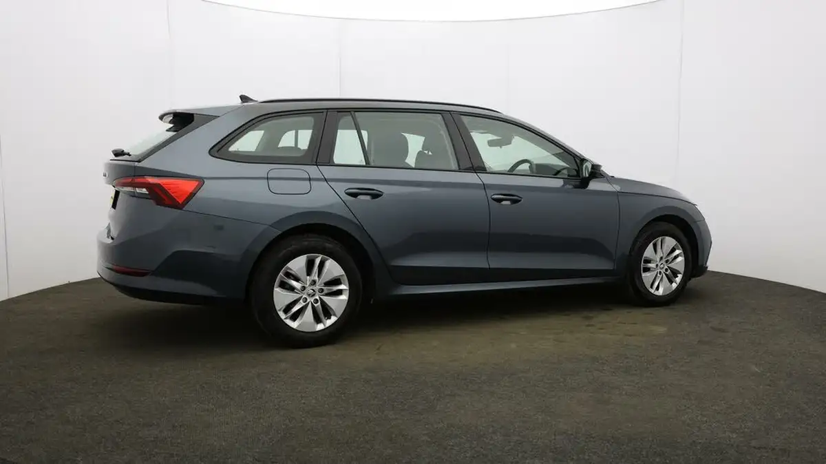 2021-skoda-octavia-15-tsi-se-estate-big-47