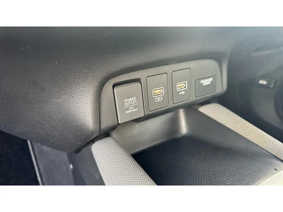 2021-honda-jazz-15-i-mmd-ex-109ps-big-19