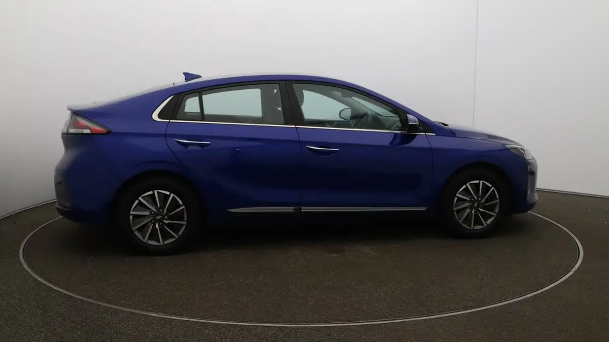2022-hyundai-ioniq-e-premium-electric-big-8