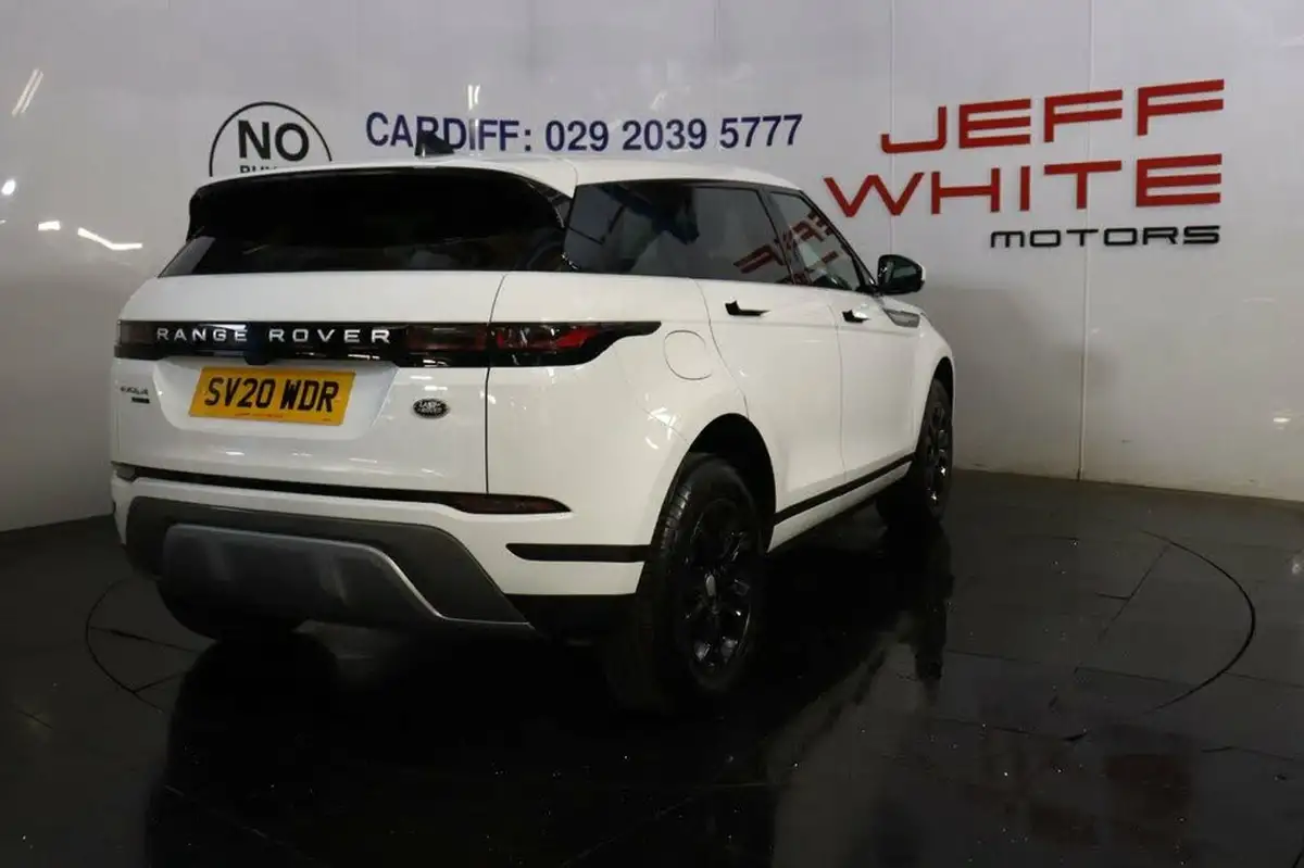 2020-land-rover-range-rover-evoque-20-d150-s-big-4