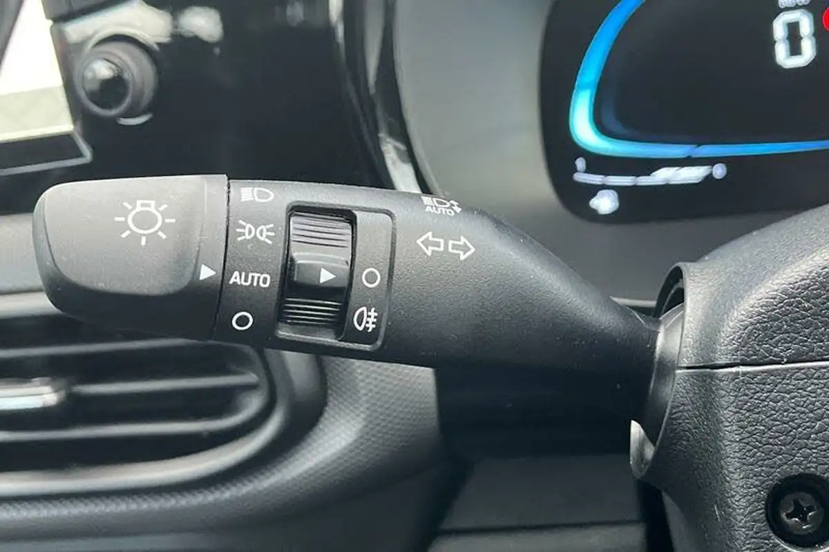 2024-hyundai-i10-10-advance-63ps-big-26