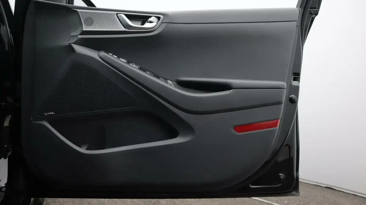 2021-hyundai-ioniq-16-gdi-premium-hybrid-big-15