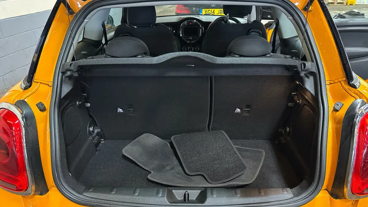 2014-mini-cooper-15-cooper-3d-big-5