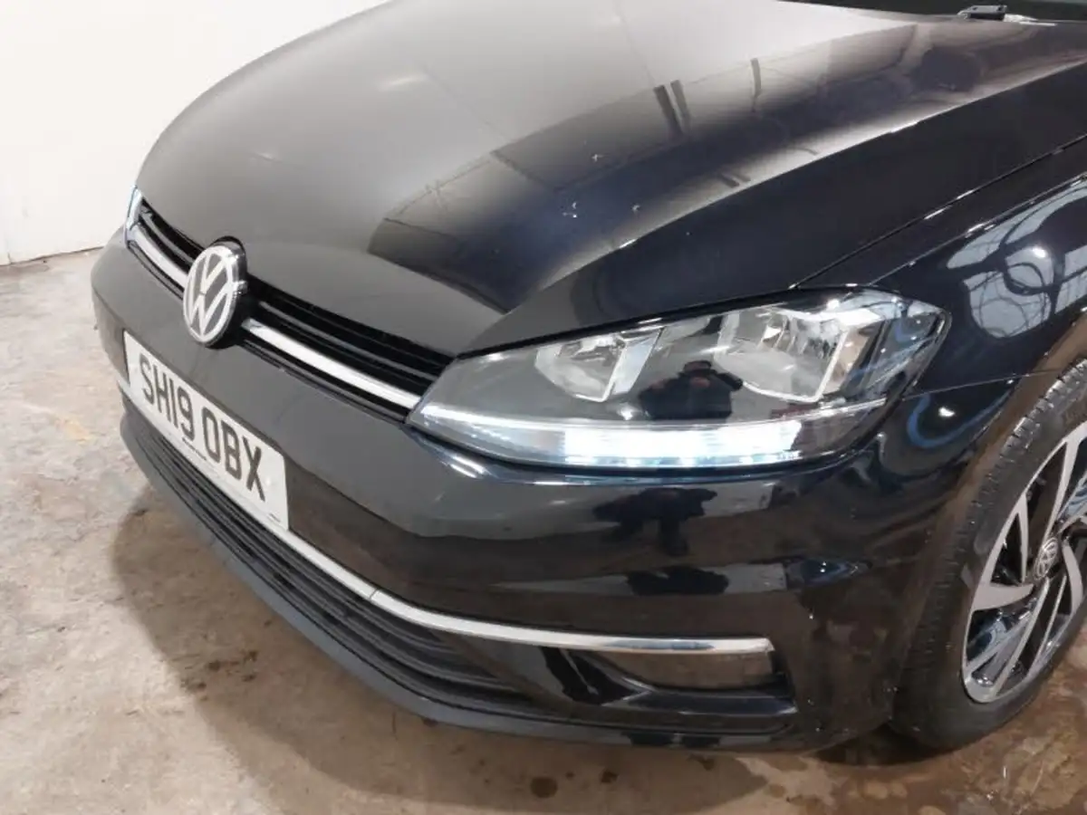 2019-volkswagen-golf-16tdi-match-hatchback-5d-big-11