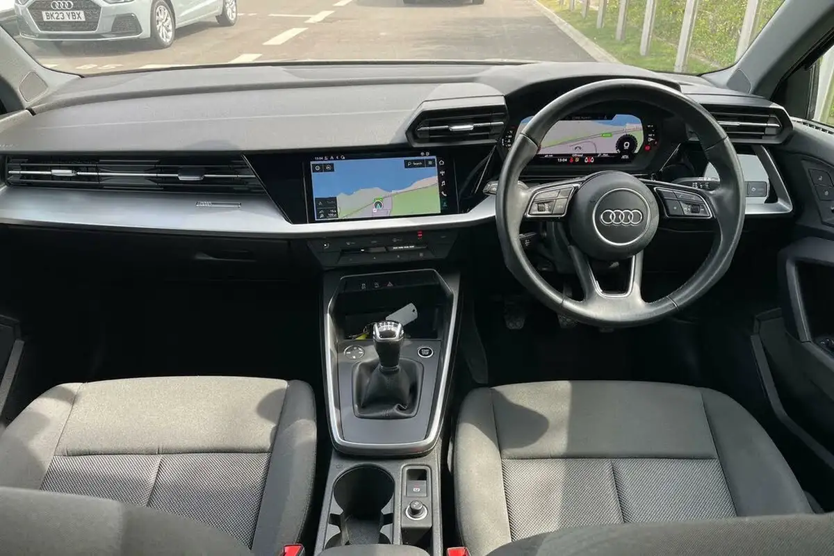 2021-audi-a3-20-30-tdi-technik-big-2