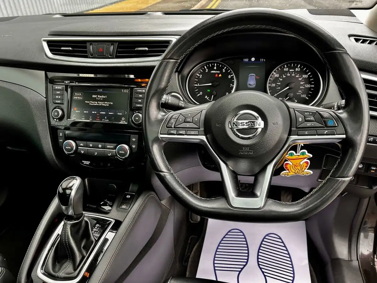 2020-nissan-qashqai-13-dig-t-tekna-160ps-dct-big-9