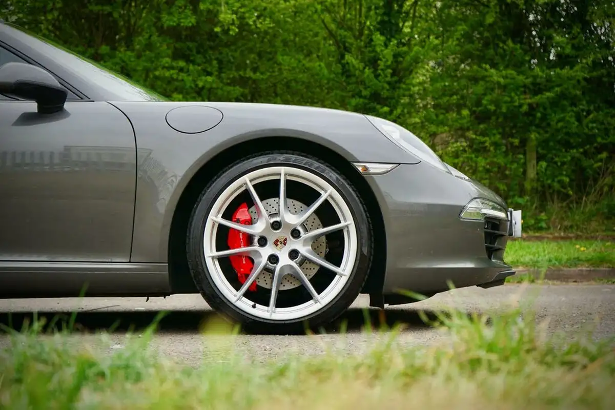 2012-porsche-911-38-carrera-s-400bhp-coupe-pdk-big-9