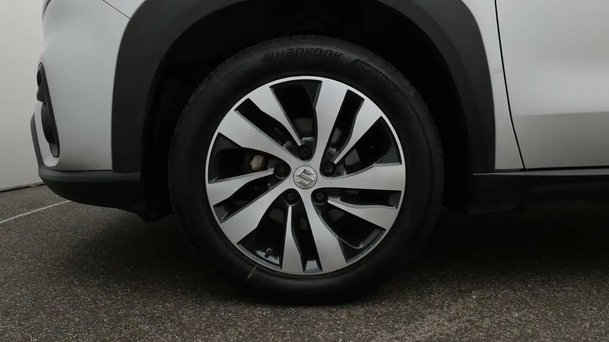 2022-suzuki-s-cross-14-boosterjet-ultra-big-18