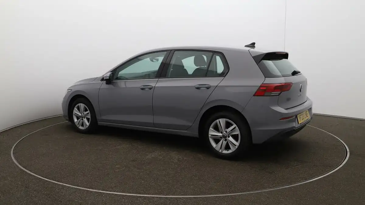 2023-volkswagen-golf-15-tsi-life-130ps-hatchback-big-26