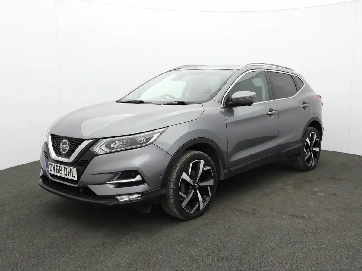 2018-nissan-qashqai-12-dig-t-tekna-big-2