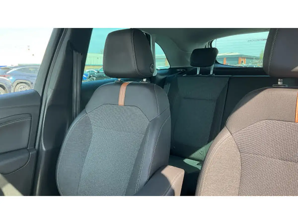 2021-vauxhall-crossland-12-elite-nav-130ps-auto-big-31