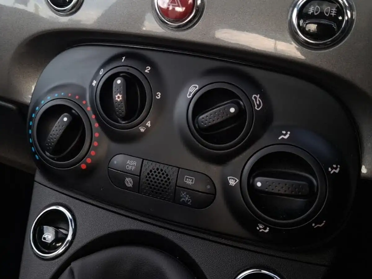 2023-fiat-500-10-dolcevita-big-10