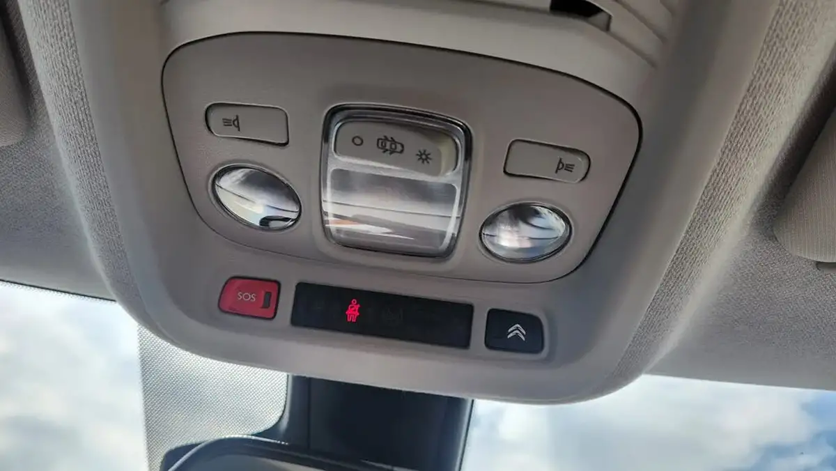 2019-citroen-c3-aircross-12-puretech-flair-110ps-ss-big-31