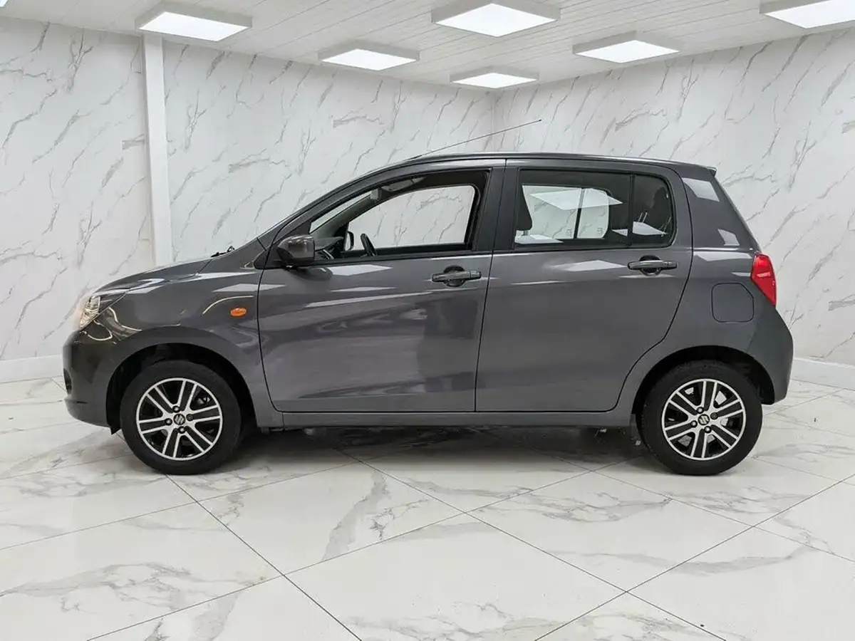 2018-suzuki-celerio-10-sz4-ags-big-10