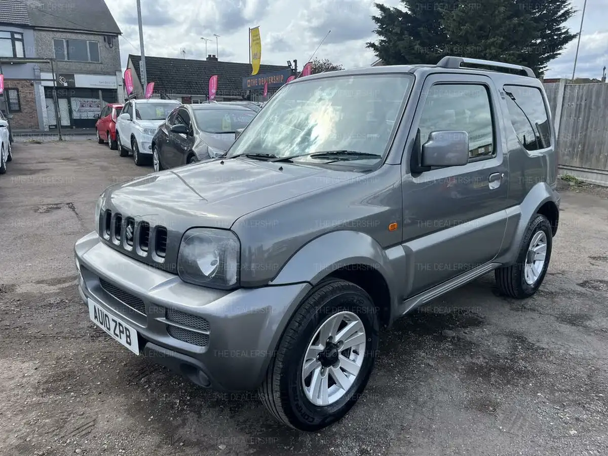 2010-suzuki-jimny-13-sz4-big-8