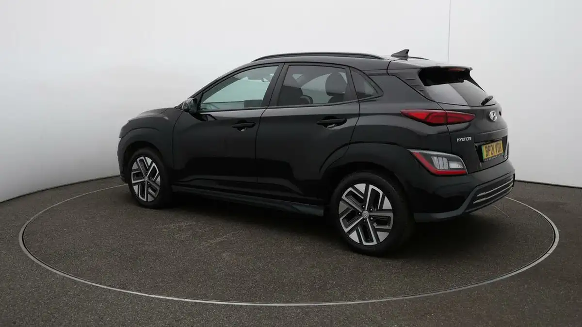 2021-hyundai-kona-e-premium-204ps-64kwh-7kw-obc-big-30