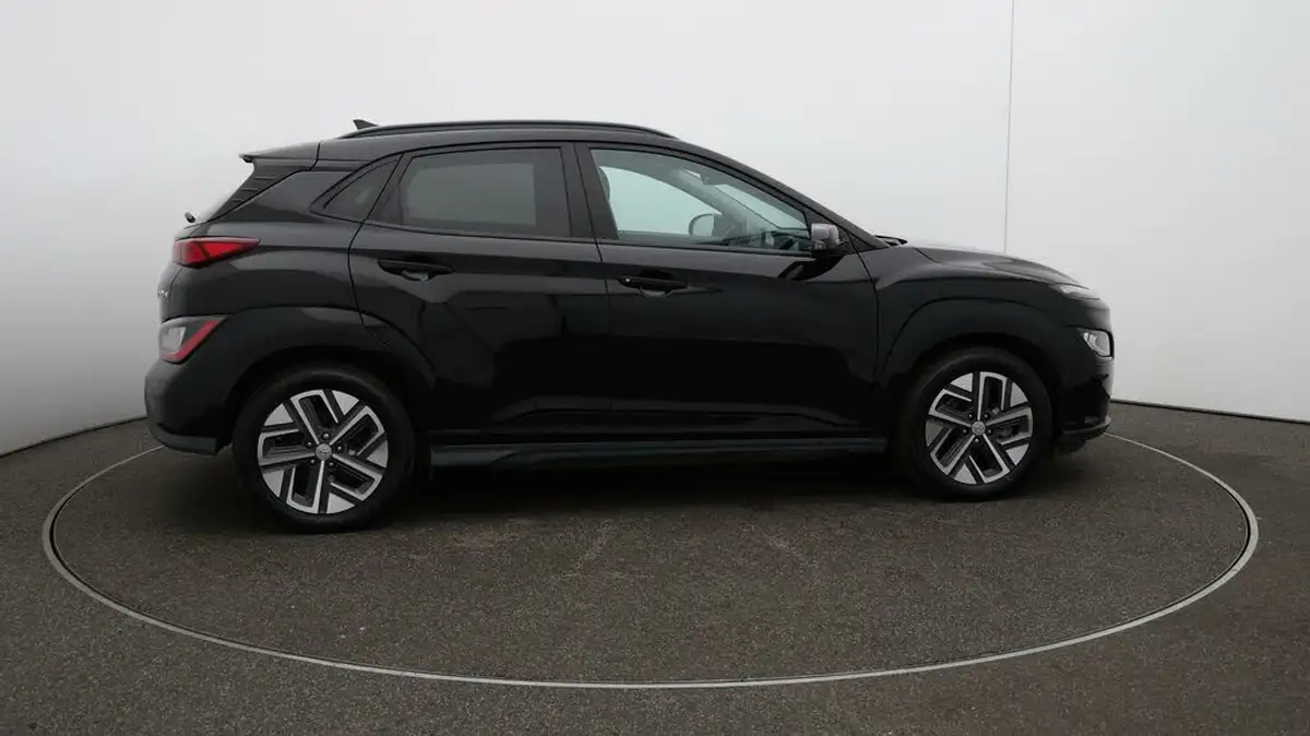 2021-hyundai-kona-e-premium-204ps-64kwh-7kw-obc-big-8