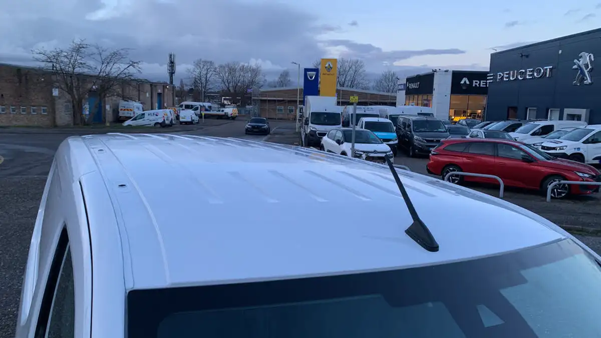 2024-citroen-berlingo-15-bluehdi-m-enterprise-100pseu6e-big-47