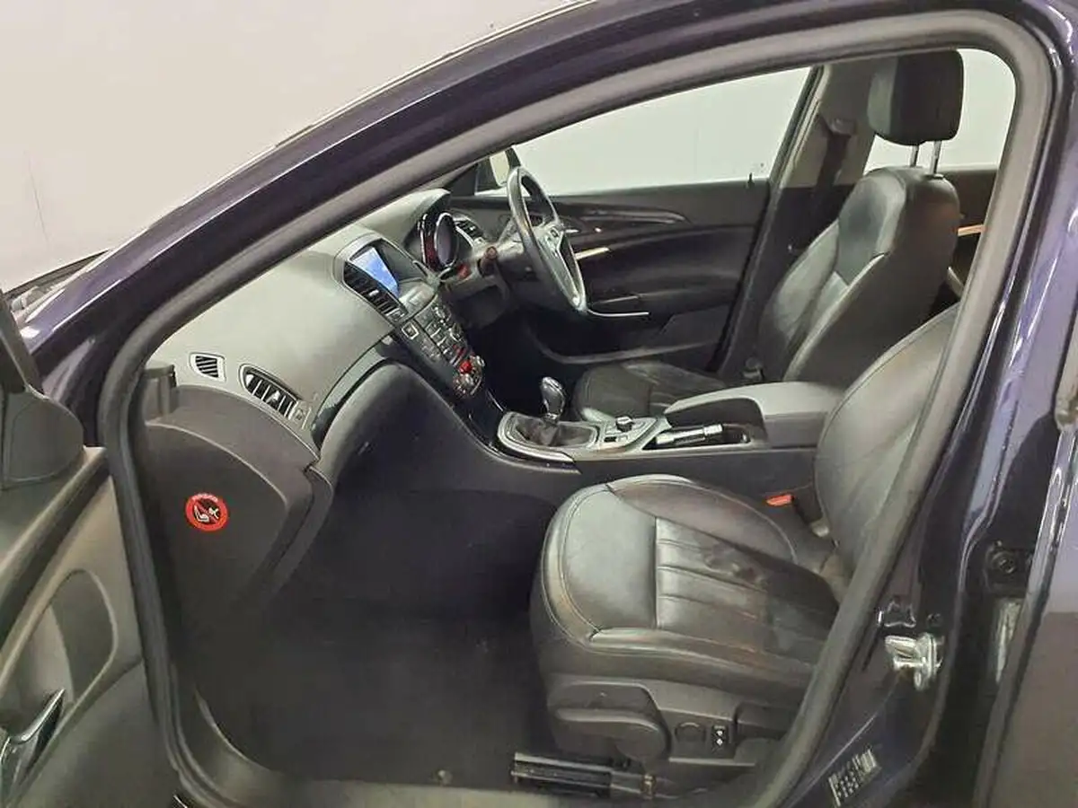 2013-vauxhall-insignia-20cdti-elite-16v-160ps-nav-ecoflex-ss-hatchback-5d-big-7