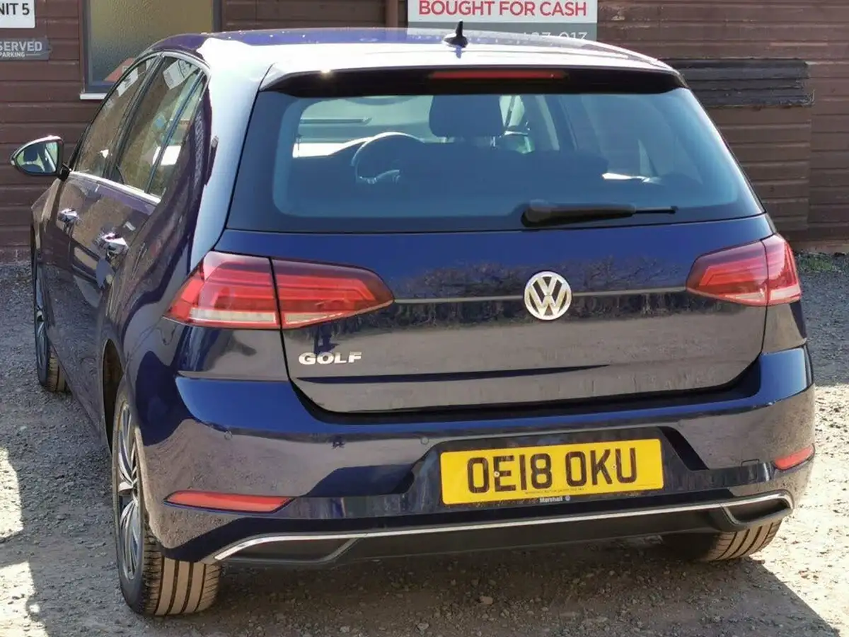 2018-volkswagen-golf-14-tsi-se-hatchback-5d-big-24