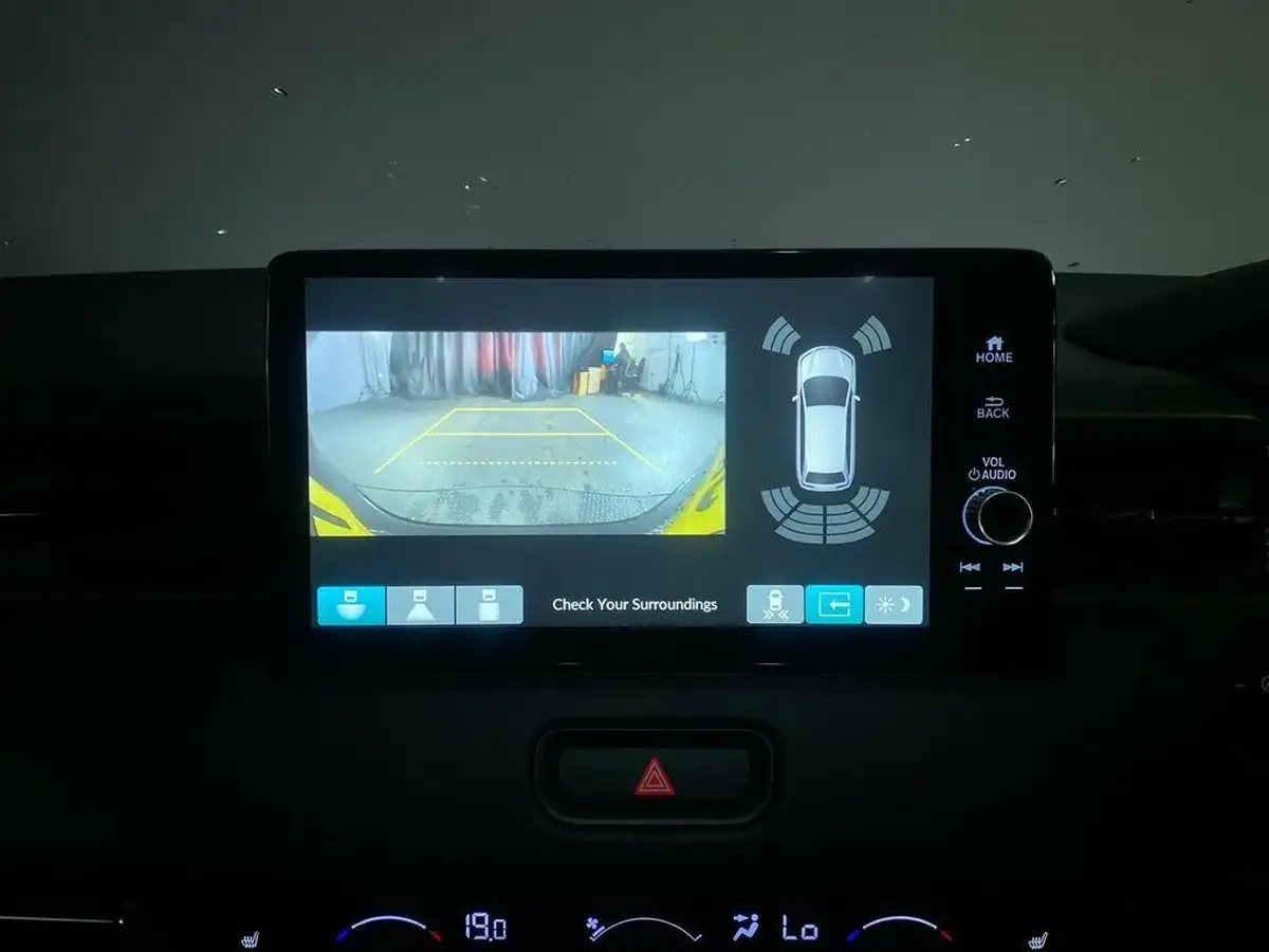 2023-honda-hr-v-15-i-mmd-advance-big-23