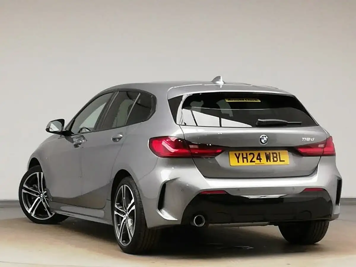 2024-bmw-1-series-15td-116d-m-sport-dct-big-1